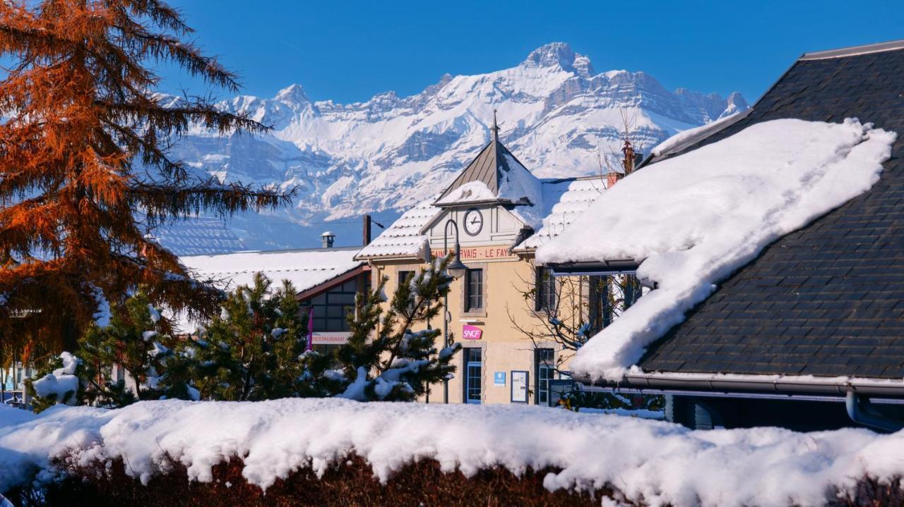 Chalet Hotel Des 2 Gares & Spa แซ็งต์-แฌร์เวส์-เลส์-แบ็งส์ ภายนอก รูปภาพ