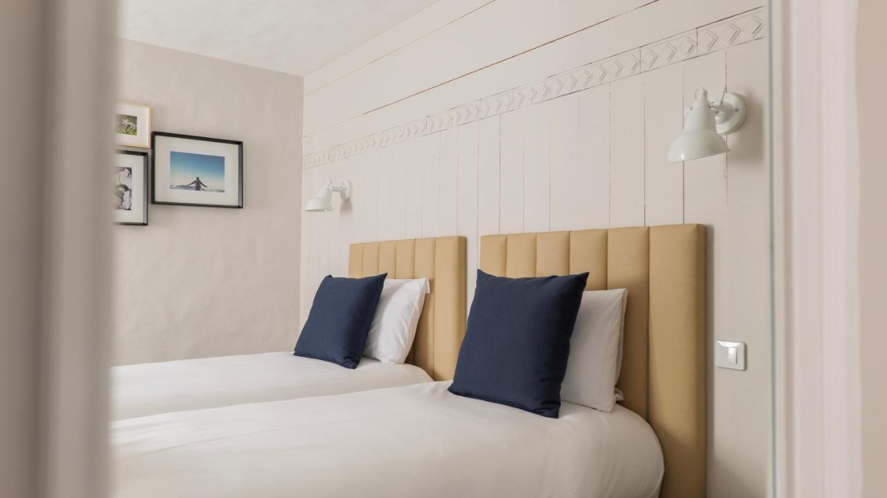 Chalet Hotel Des 2 Gares & Spa แซ็งต์-แฌร์เวส์-เลส์-แบ็งส์ ภายนอก รูปภาพ